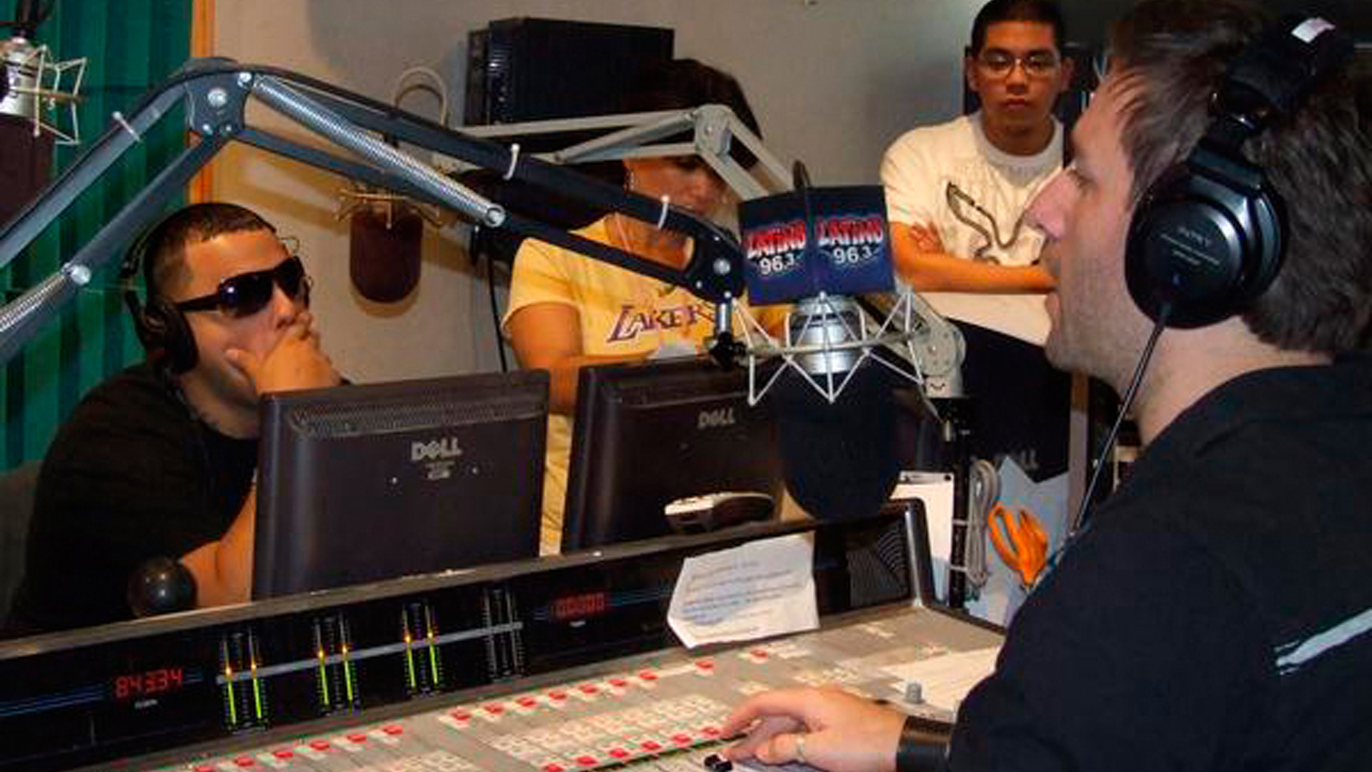 corporate trivia host